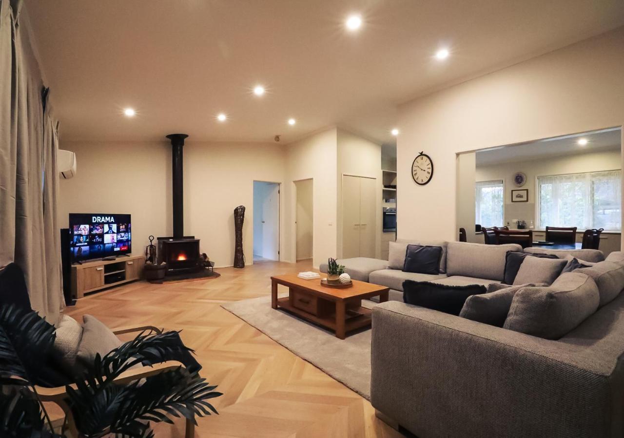The Birch House - Silver Birches Accommodation ไบรท์ ภายนอก รูปภาพ